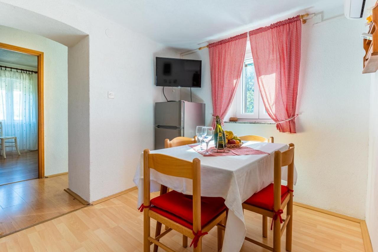 Apartmani Valun1 Εξωτερικό φωτογραφία